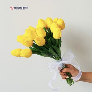 hoa cưới cầm tay giả (2)