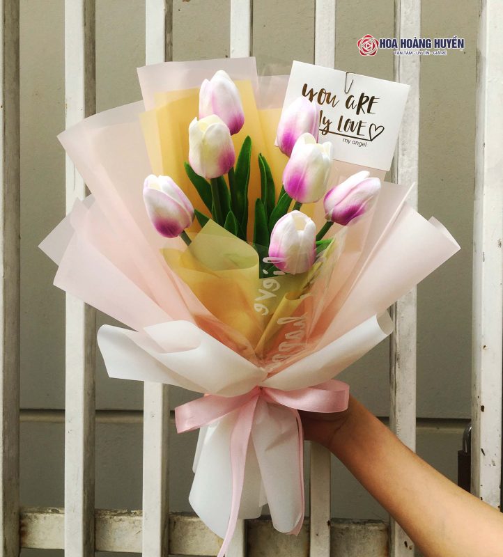 bó 7 bông hoa tulip
