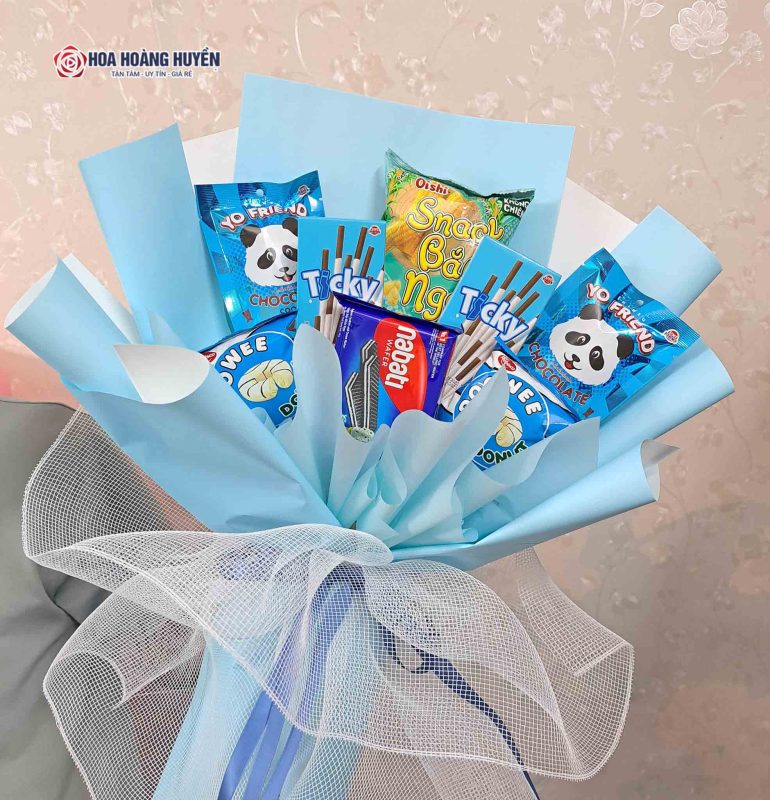 Bó hoa bánh kẹo bim bim
