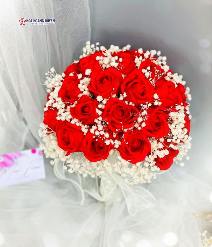 bo-hoa-cuoi-gia-hoa-hong-sap-2-688x800-1 Bó hoa cưới giả hoa hồng sáp