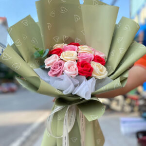 Bó hoa hồng sáp mix màu