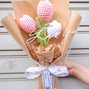 bó hoa len tulip