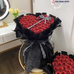 Bó hoa nhũ kim tuyến trái tim