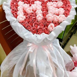 Bó hoa sáp chữ Mẹ