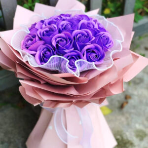 Bó hoa hồng sáp tím đẹp
