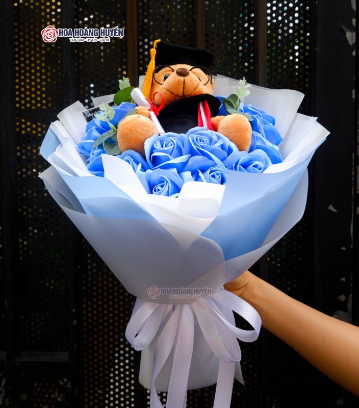 bó hoa tốt nghiệp kèm gấu (2)