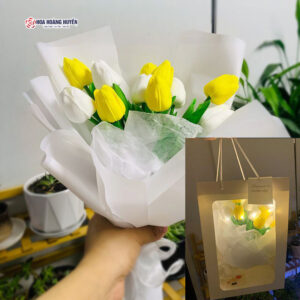 bó tulip giả kèm túi (2)