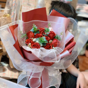 Hoa hồng sáp (Cô ấy nói)