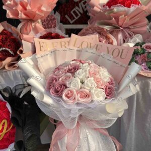 Hoa sáp đẹp (Đường tôi chở em về)