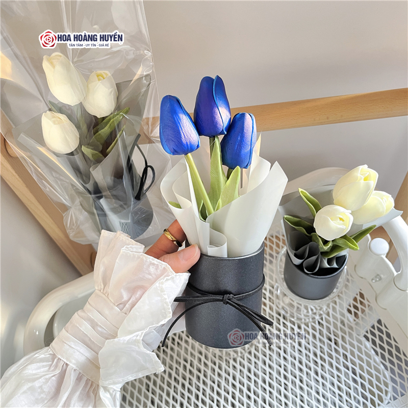 hoa tulip giả để bàn decor (13)