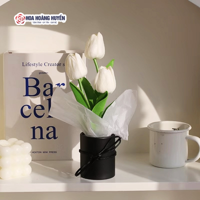 hoa tulip giả để bàn decor (15)