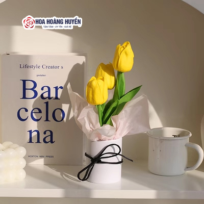 hoa tulip giả để bàn decor (16)