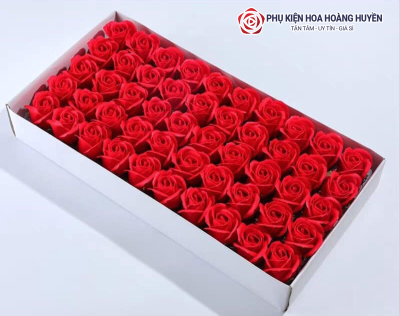 Hộp hoa sáp đỏ