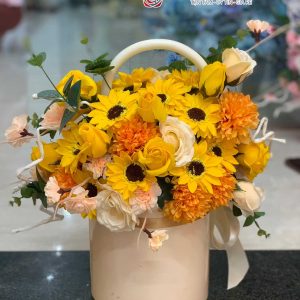 hộp hoa sáp hướng dương để bàn