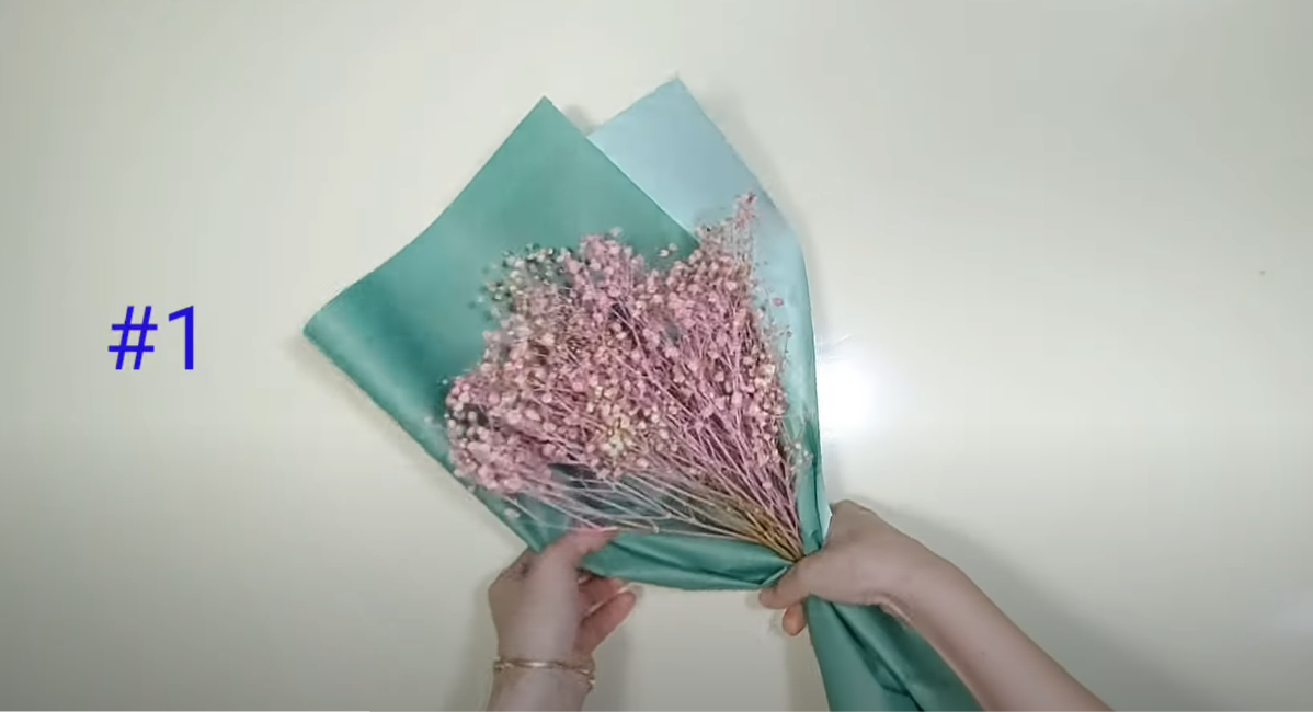 xếp giấy gói hoa