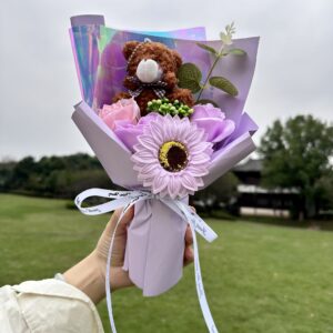 Bó Hoa Sáp Kèm Gấu Móc Khóa