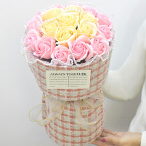 Bó Hoa Sáp Valentine 8/3