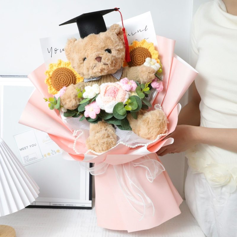 Bó Hoa Len Gấu Tốt Nghiệp HGL01
